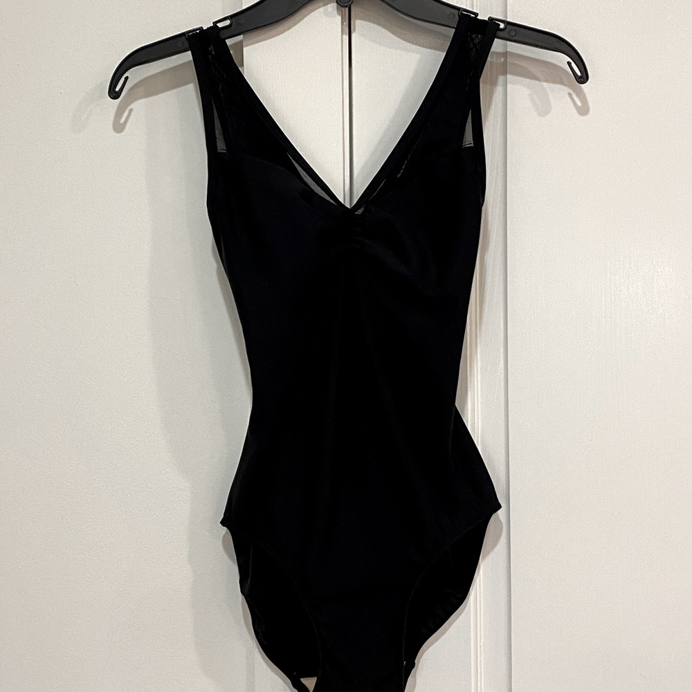 Eleve Leotard